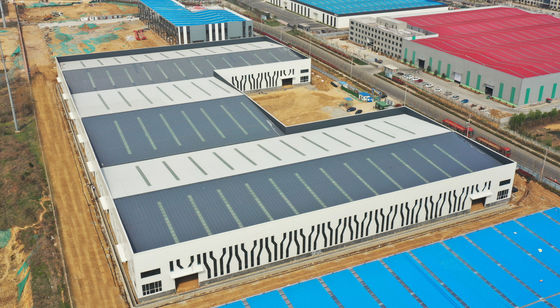 Πάνελ Σάντουιτς PU Υψηλής Αντοχής με Αεροστεγανότητα/Υδατοστεγανότητα και Θερμομόνωση για Στέγες και Κατασκευές