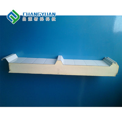 Πάνελ μόνωσης PU / PIR: Η τέλεια λύση για τη μόνωση της στέγης