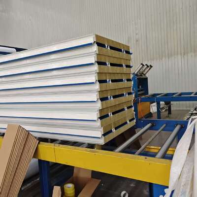 Φωτοβολταϊκό Πάνελ Στέγης με Πλάτος 1000mm και Πυρήνα από Ορυκτοβάμβακα PU ή Υαλοβάμβακα PU για Βιώσιμες Ενεργειακές Λύσεις